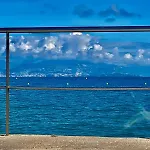 Riviera 度假居 *