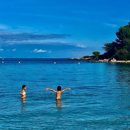 Riviera *